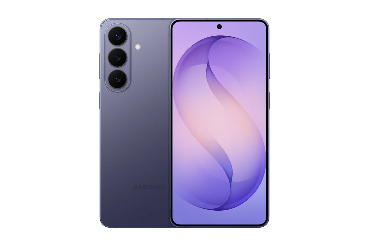 Galaxy S26+ in Cobalt Violet, back and front views